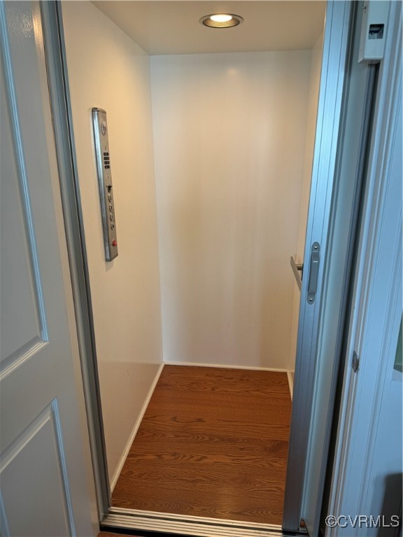1388 South N End Road Deltaville, VA 23043 - Photo 15 of 50 Elevator to all levels, with outside and inside ac