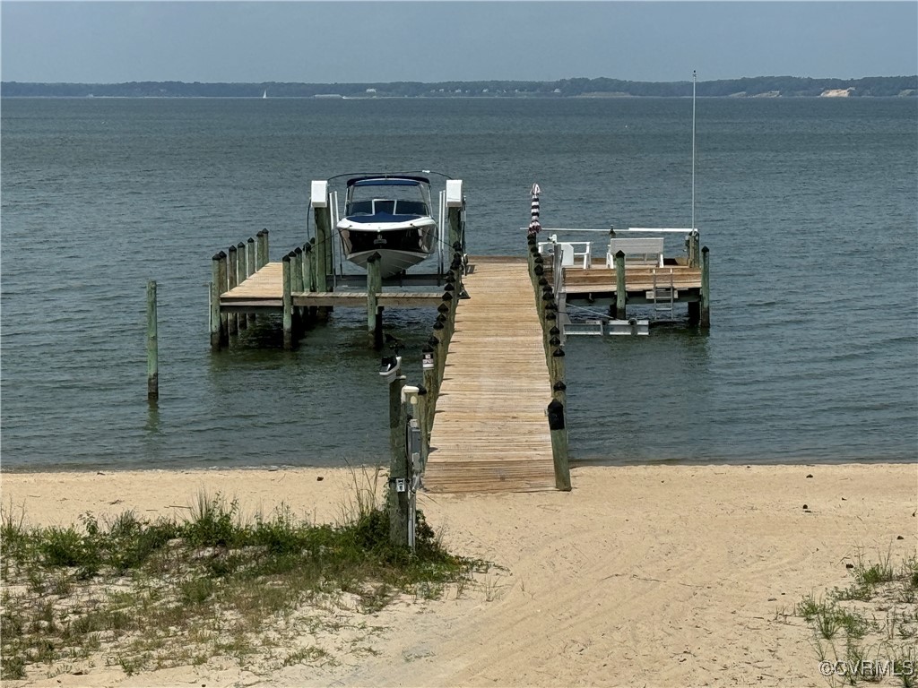 1388 South N End Road Deltaville, VA 23043 - Photo 41 of 50 140 ft pier with 2 boats lifts