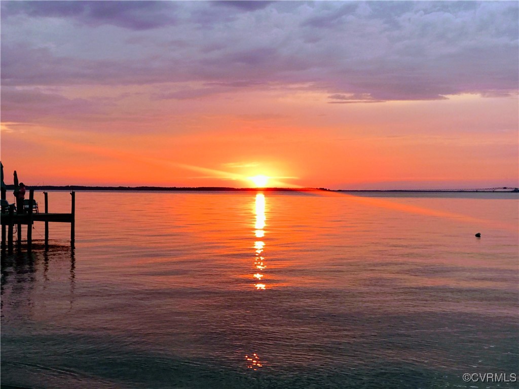 1388 South N End Road Deltaville, VA 23043 - Photo 48 of 50 Sunset on the river