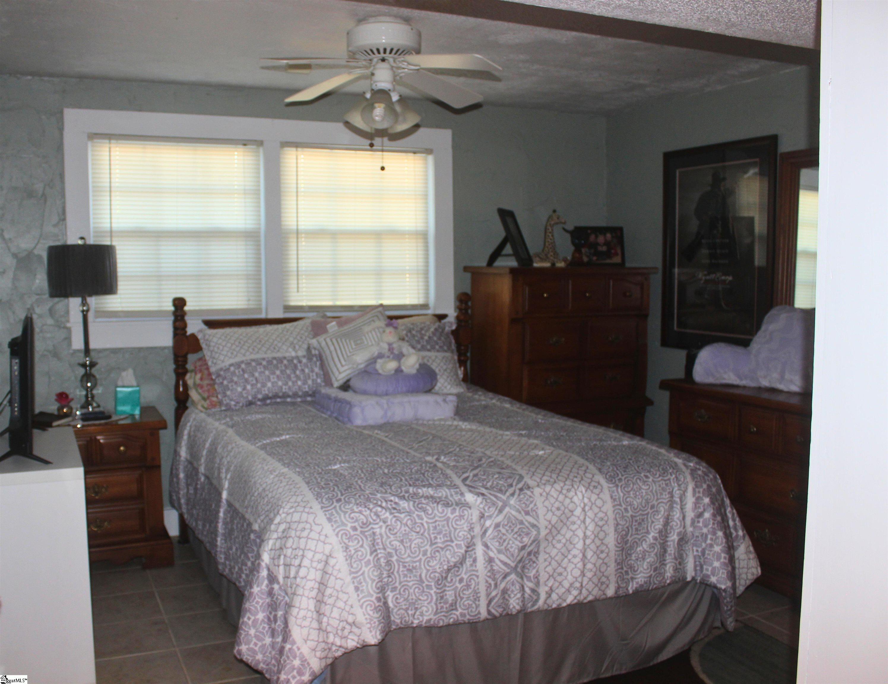 104 Laurel Lane Seneca, SC 29678 - Photo 13 of 21