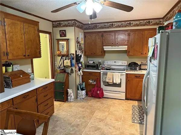 $274,900 | 104 Laurel Lane, Seneca, SC 29678