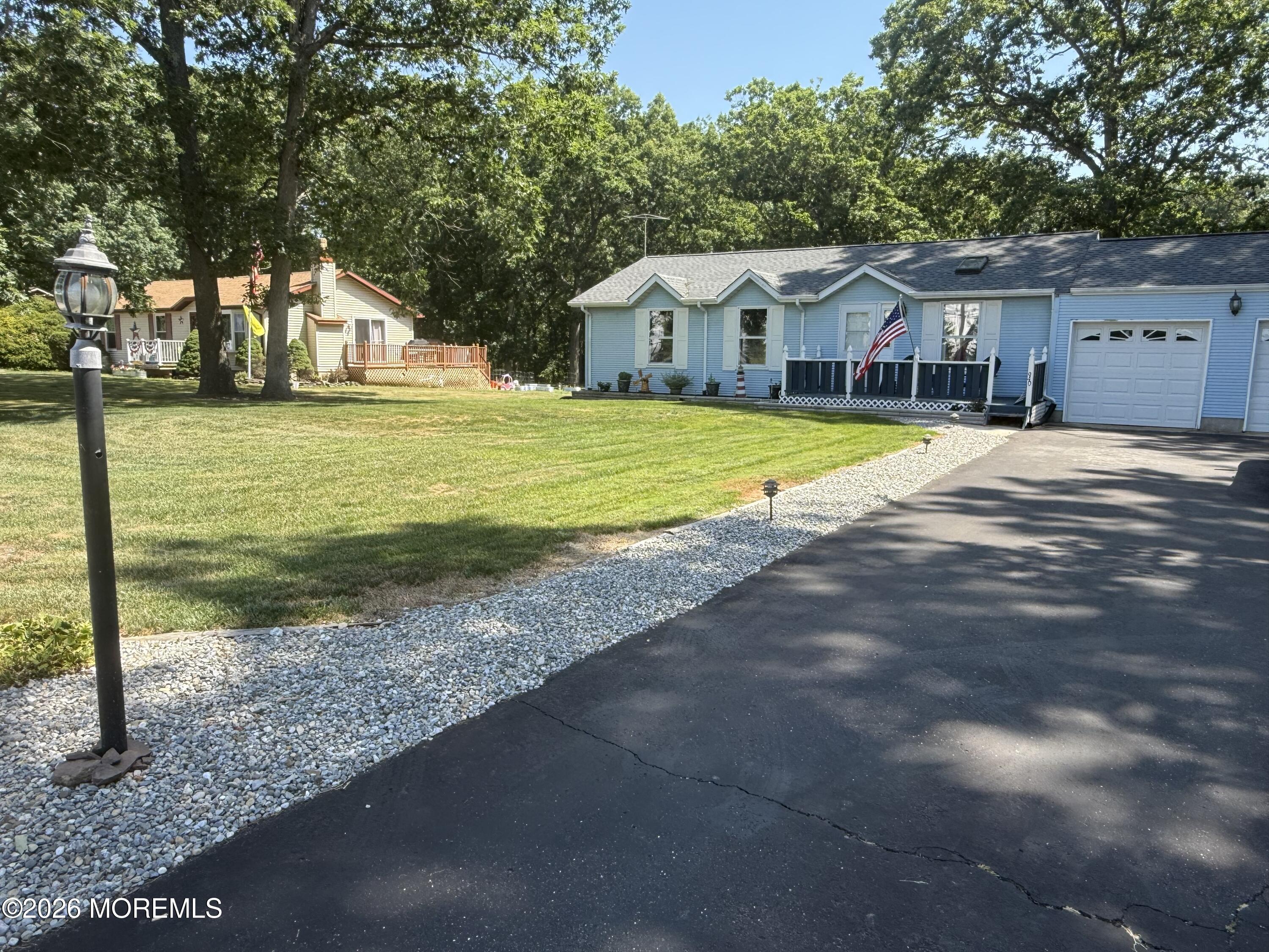 940 Anderson Road Jackson, NJ 08527 - Photo 3 of 24 IMG_1072