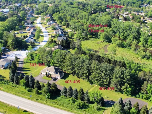 $129,000 | 407 Trail Of Pines Lane, Unit 409, Rochester, WI 53105