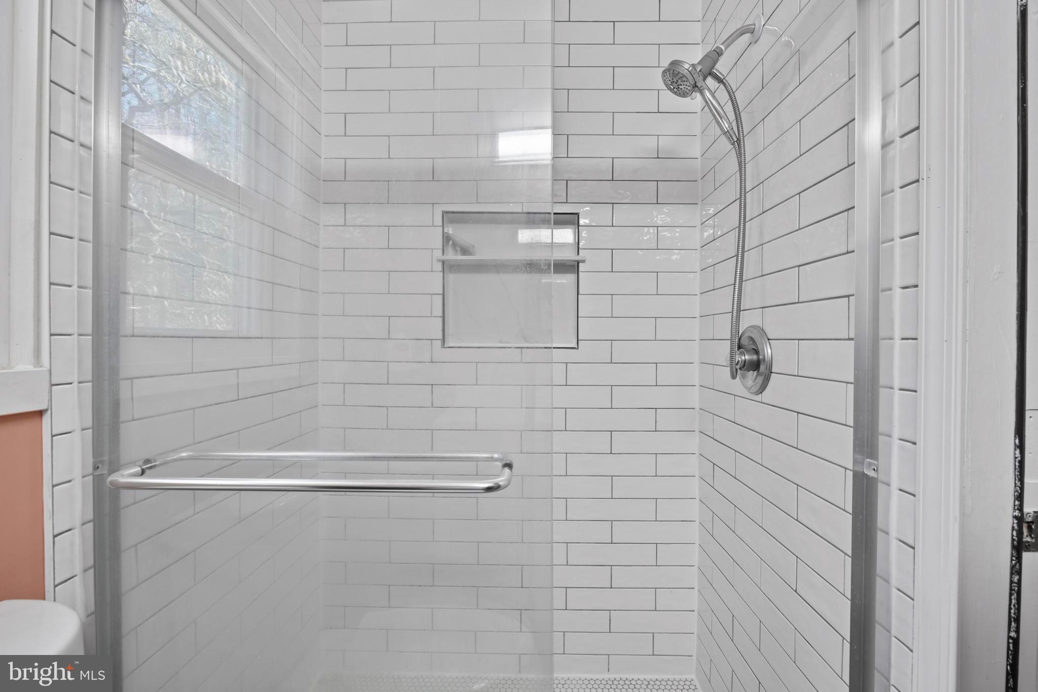 452 Kyle Road Crownsville, MD 21032 - Photo 33 of 46 a bathroom with a shower