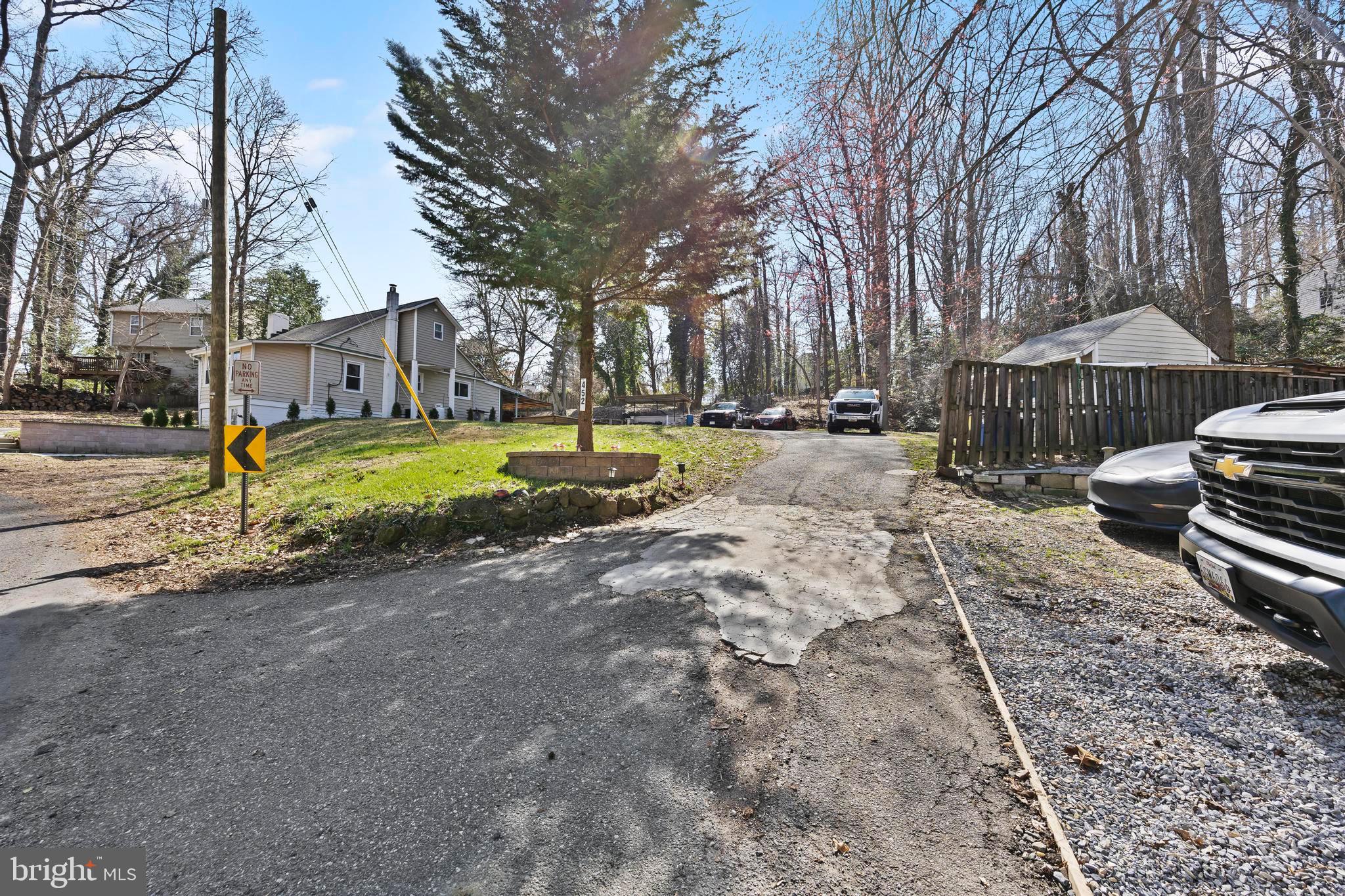 452 Kyle Road Crownsville, MD 21032 - Photo 4 of 46