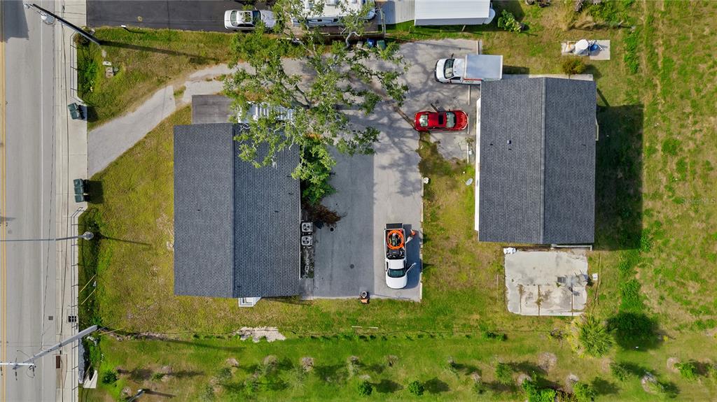 210 Albee Road West Nokomis, FL 34275 - Photo 3 of 48 Gallery Image 3