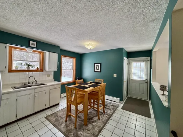$299,900 | 15 Roslin Avenue, Lewiston, ME 04240