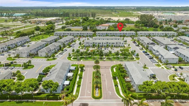 a view of a pathway with a house