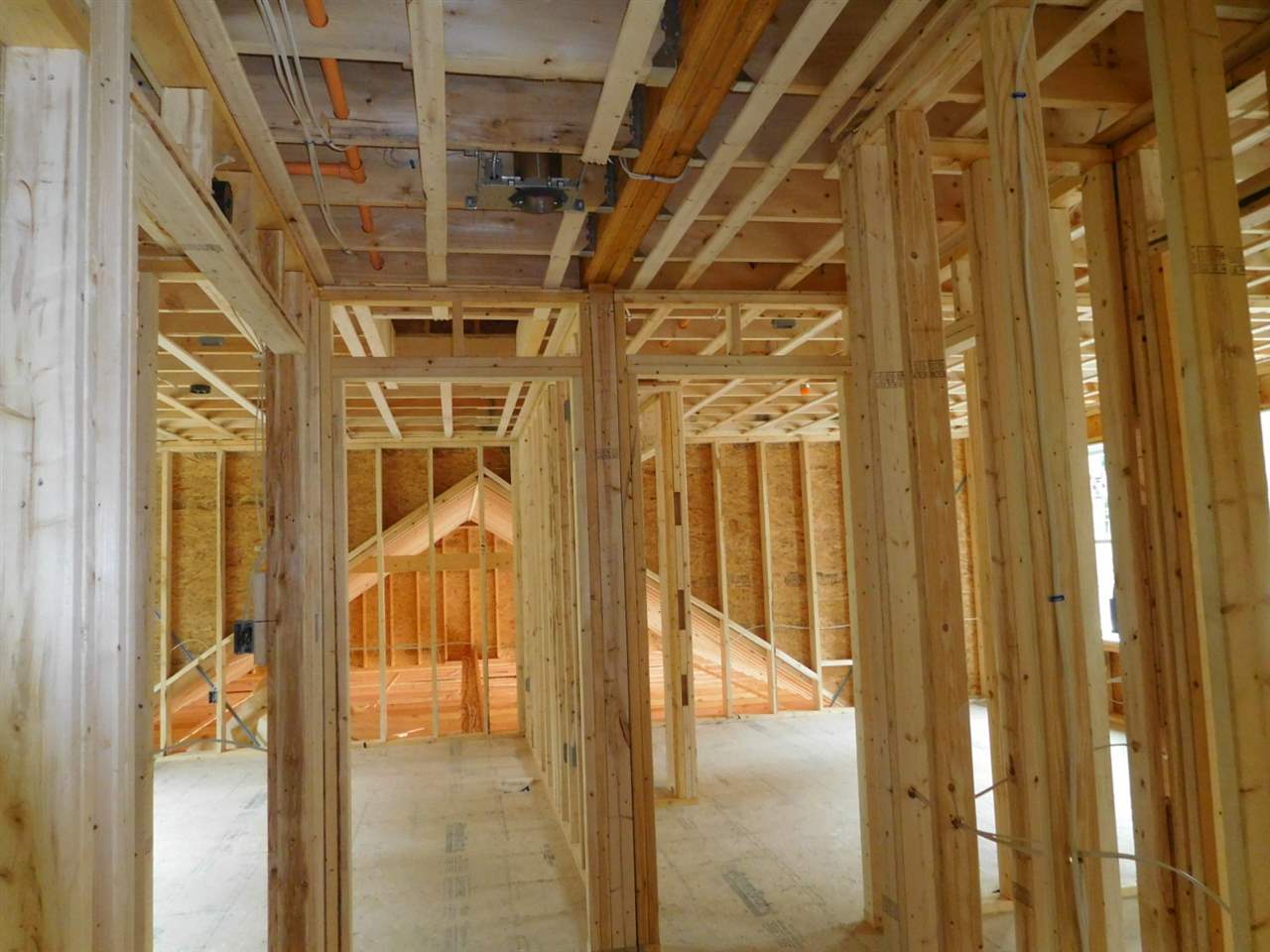 11 Stark Road, Unit 3/130/003 Derry, NH 03038 - Photo 8 of 9