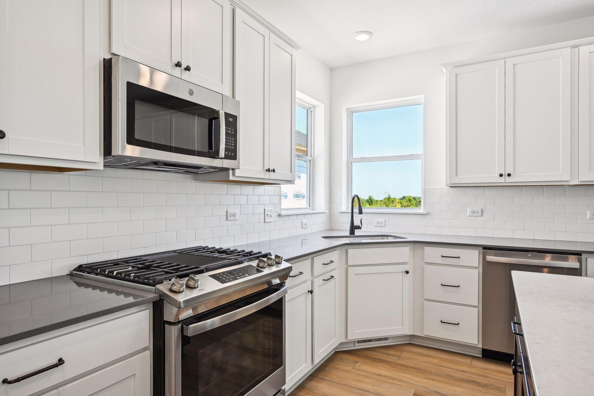 3067 Trinity Drive Shakopee, MN 55379 - Photo 8 of 22