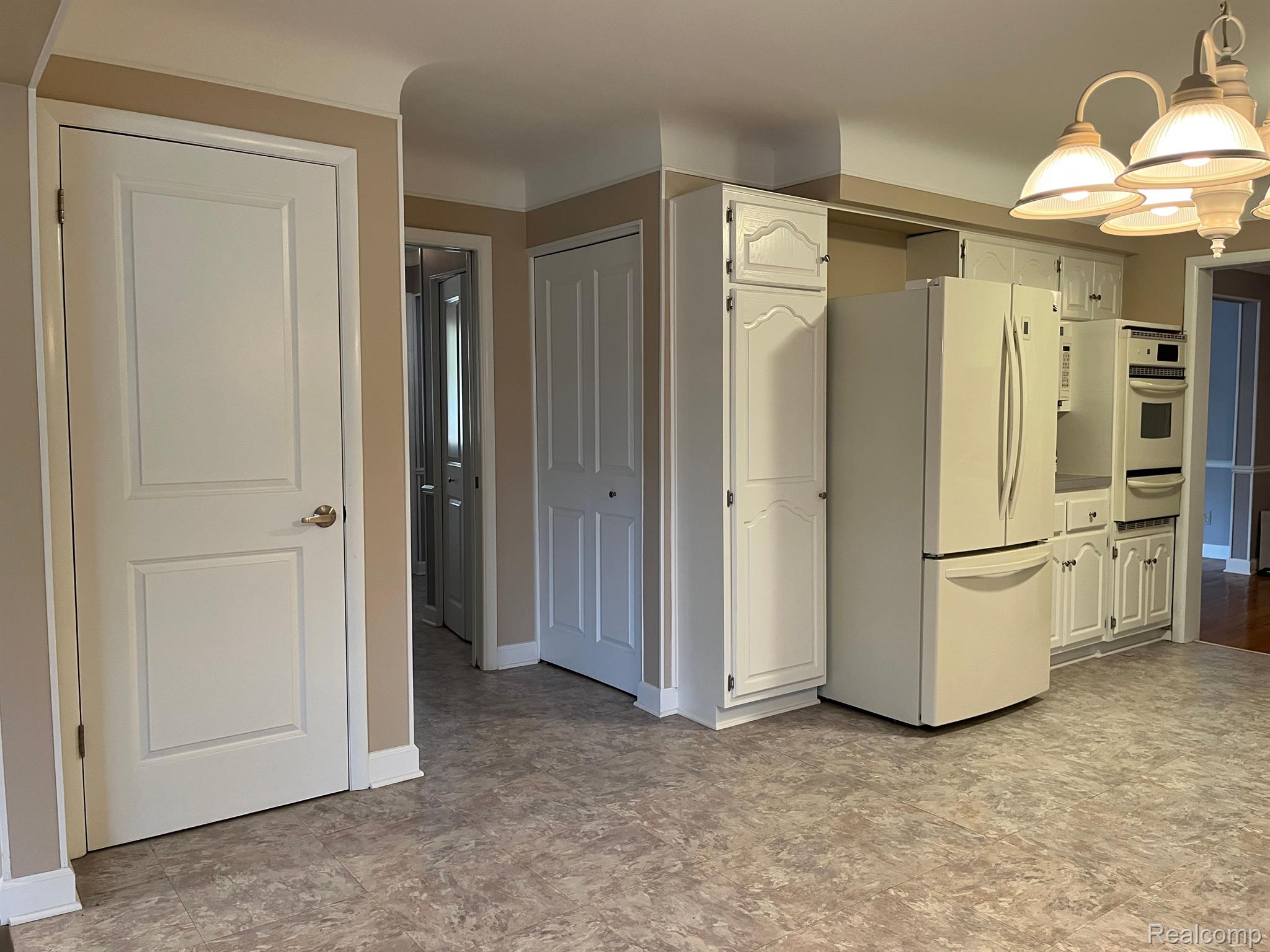 32487 Woody Road Fraser, MI 48026 - Photo 16 of 63 Gallery Image 16