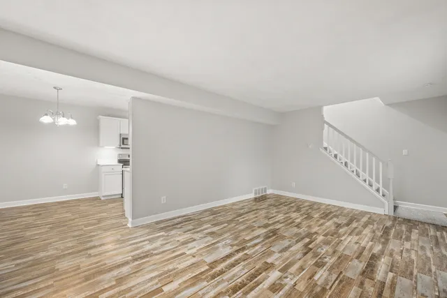 $199,000 | 1606 East Stonehenge Drive, Sycamore, IL 60178