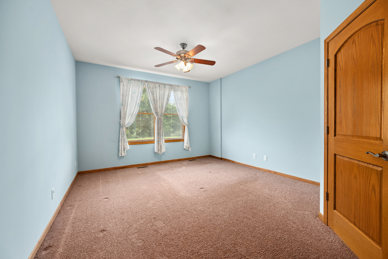 1350 Ridge Drive Sycamore, IL 60178 - Photo 17 of 33 Gallery Image 17