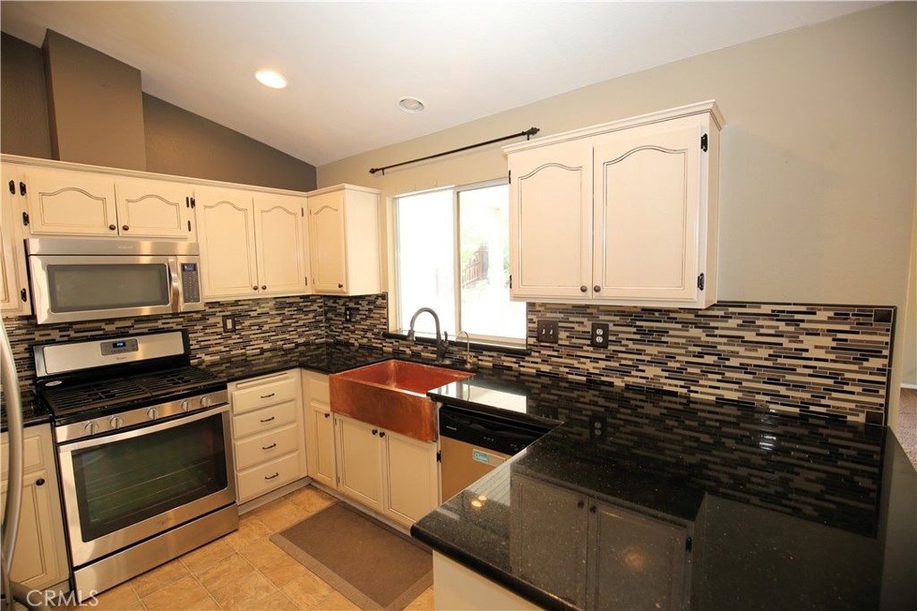 903 Running Stag Way Paso Robles, CA 93446 - Photo 8 of 29