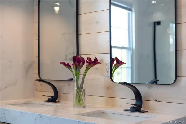 $14,000 | 19 Sherwood Drive, Larchmont, NY 10538