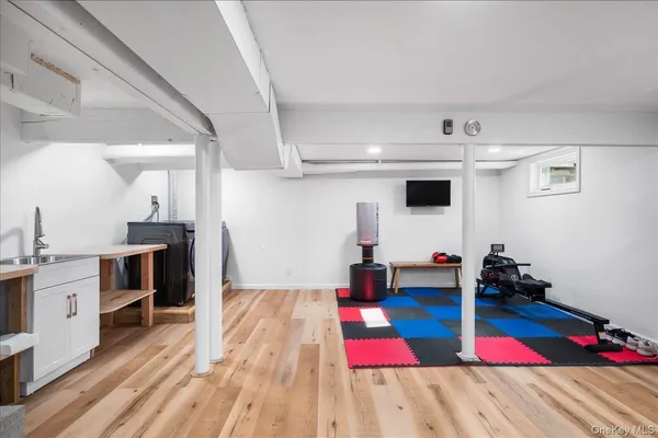 $14,000 | 19 Sherwood Drive, Larchmont, NY 10538