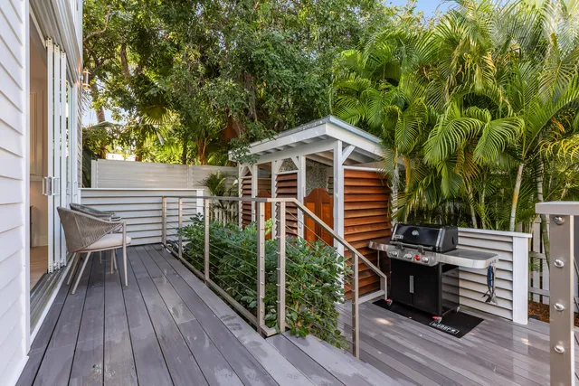 a view of outdoor space yard deck patio and outdoor seating