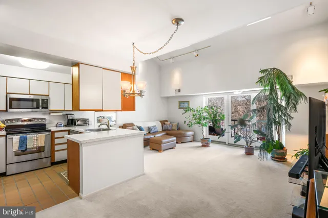 $339,500 | 1323 Eagles Ridge Drive, Chesterbrook, PA 19087