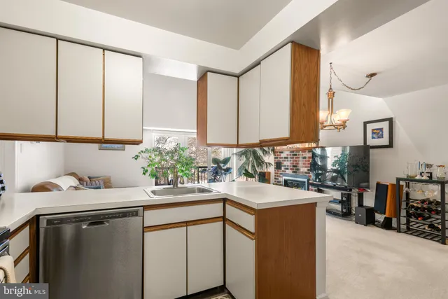 $339,500 | 1323 Eagles Ridge Drive, Chesterbrook, PA 19087