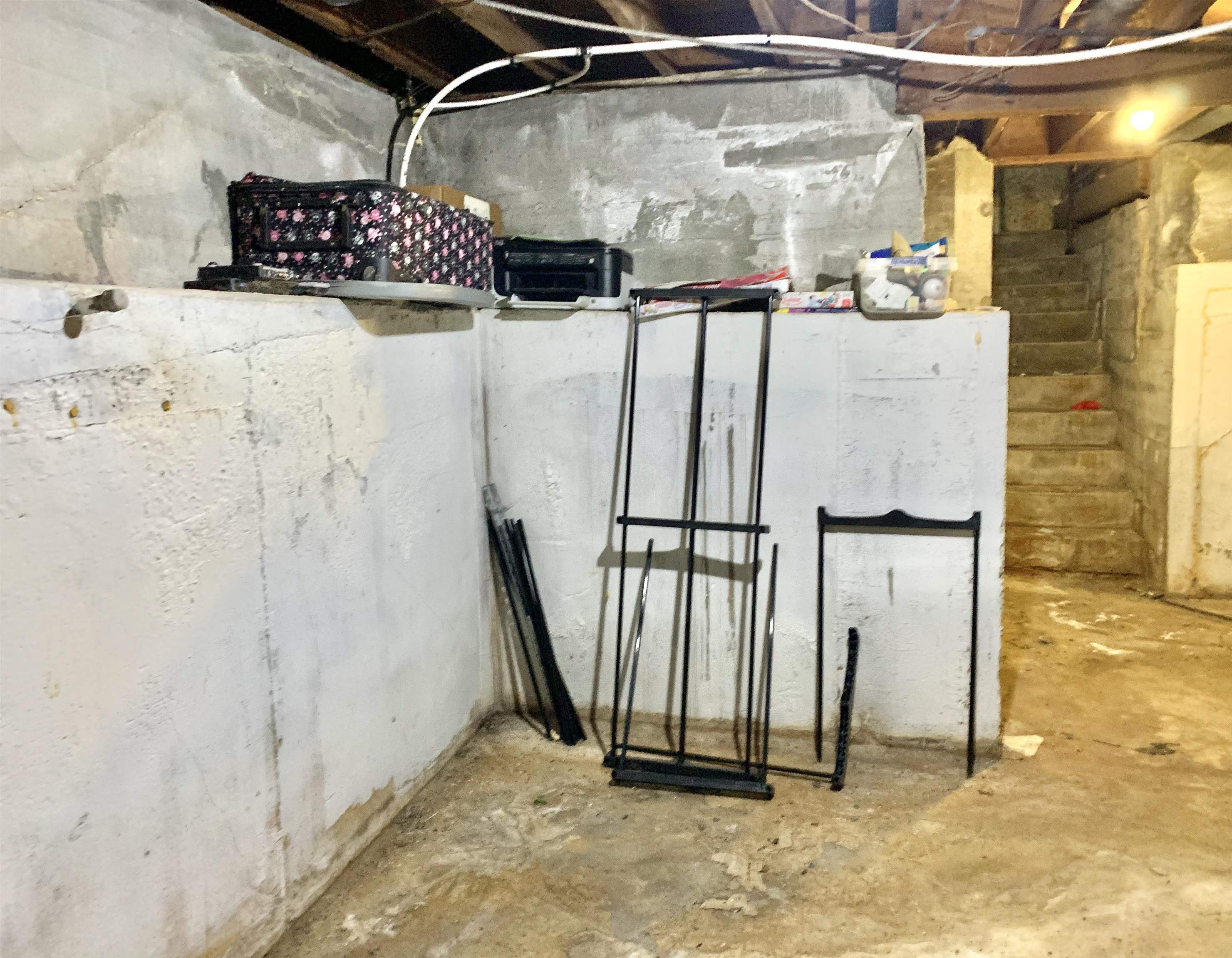 654 Harding Street Wichita, KS 67208 - Photo 19 of 25