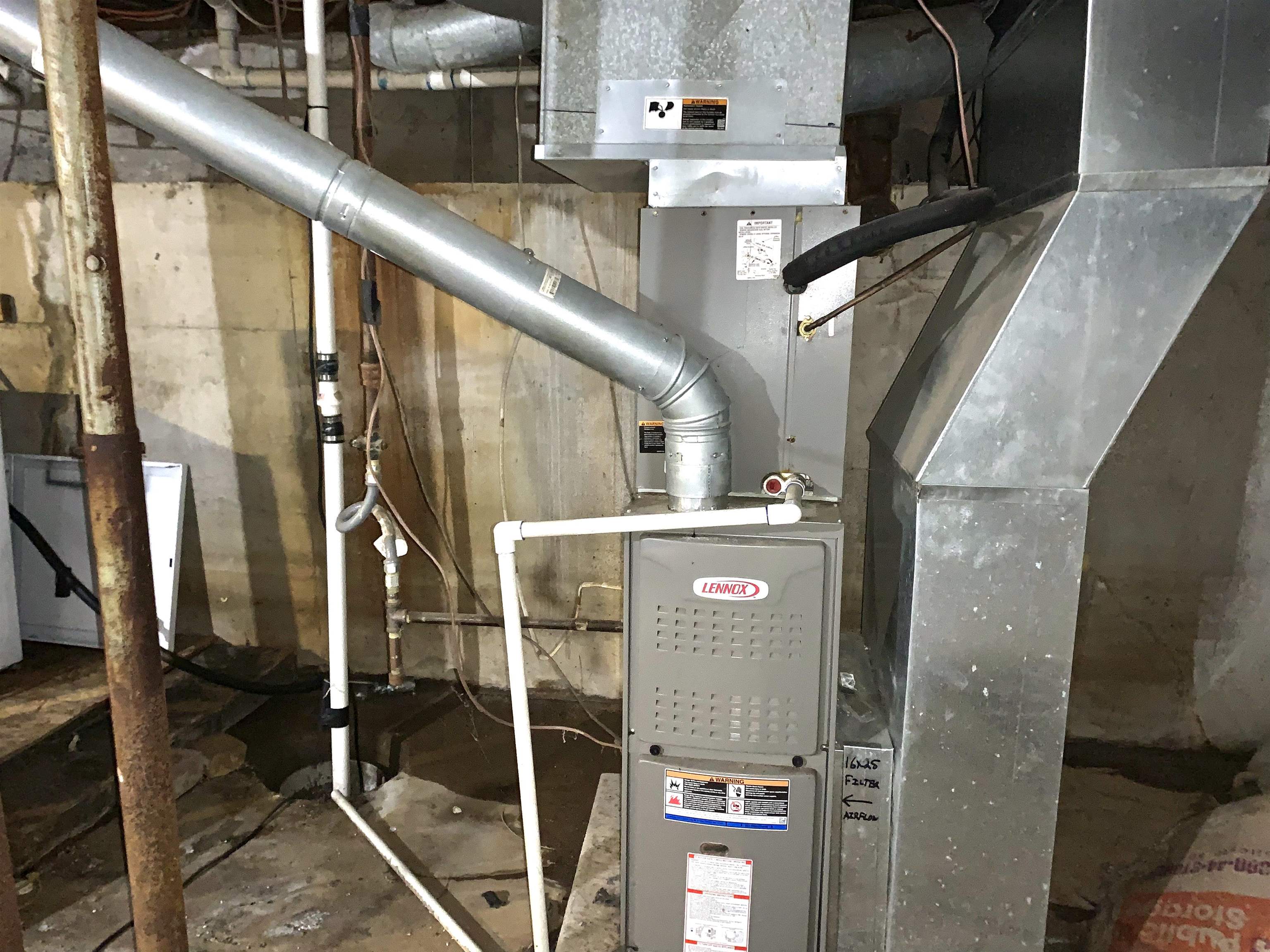 654 Harding Street Wichita, KS 67208 - Photo 21 of 25