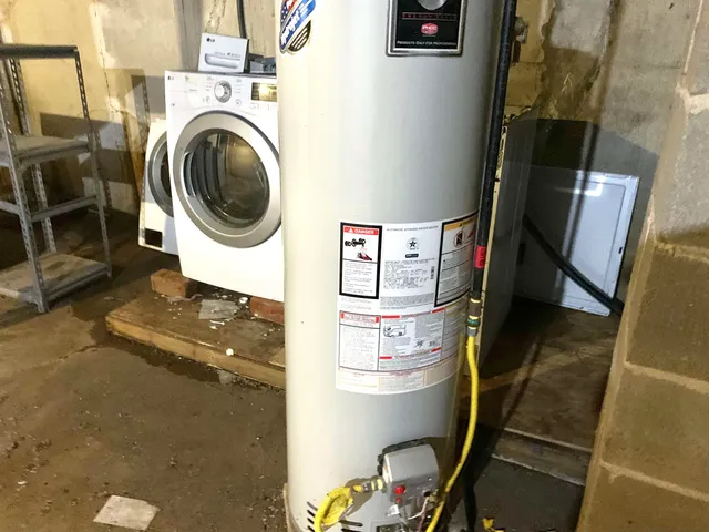 $74,900 | 654 Harding Street, Wichita, KS 67208