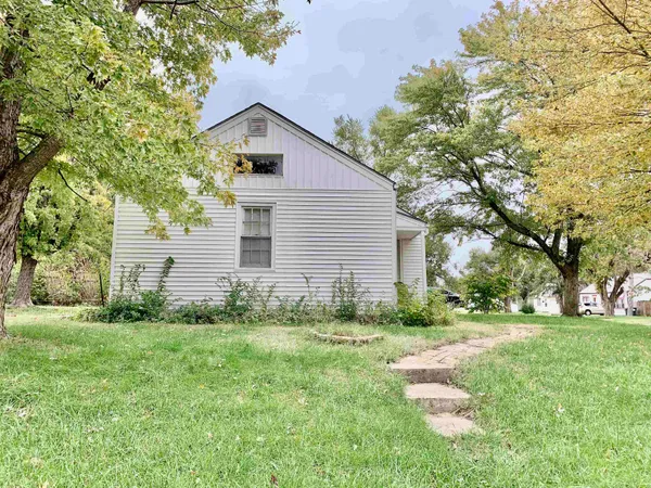 $74,900 | 654 Harding Street, Wichita, KS 67208