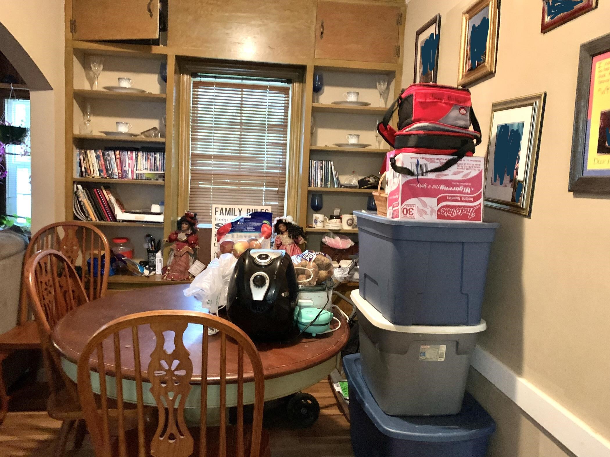 654 Harding Street Wichita, KS 67208 - Photo 6 of 25