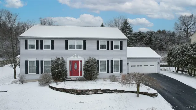 $549,900 | 616 Bradford Parkway, DeWitt, NY 13224