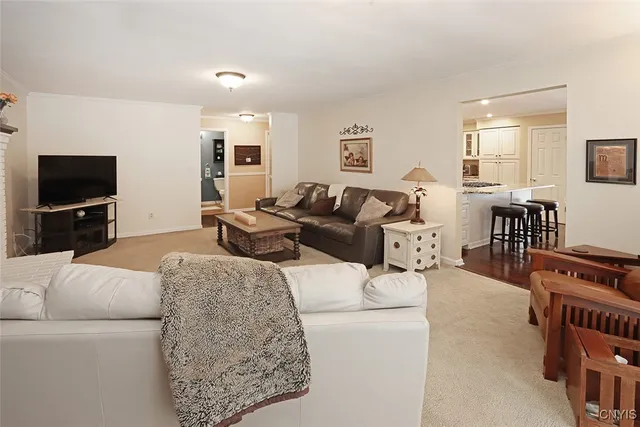 $549,900 | 616 Bradford Parkway, DeWitt, NY 13224