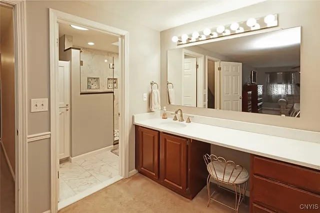 $549,900 | 616 Bradford Parkway, DeWitt, NY 13224