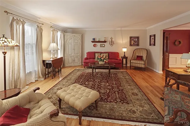 $549,900 | 616 Bradford Parkway, DeWitt, NY 13224