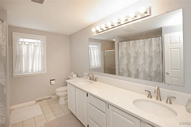 $549,900 | 616 Bradford Parkway, DeWitt, NY 13224