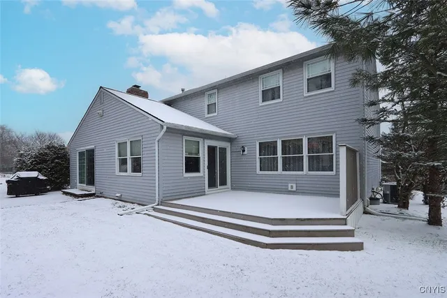 $549,900 | 616 Bradford Parkway, DeWitt, NY 13224