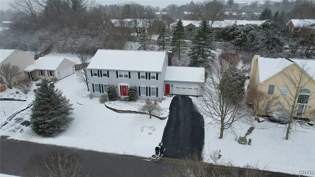 $549,900 | 616 Bradford Parkway, DeWitt, NY 13224