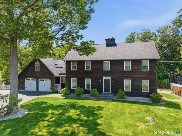 $649,900 | 447 Hart Street, Bristol, CT 06010