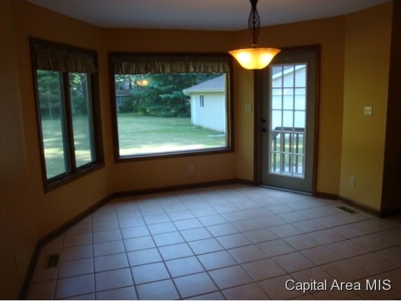 3141 Covered Bridge Road Chatham, IL 62629 - Photo 4 of 11