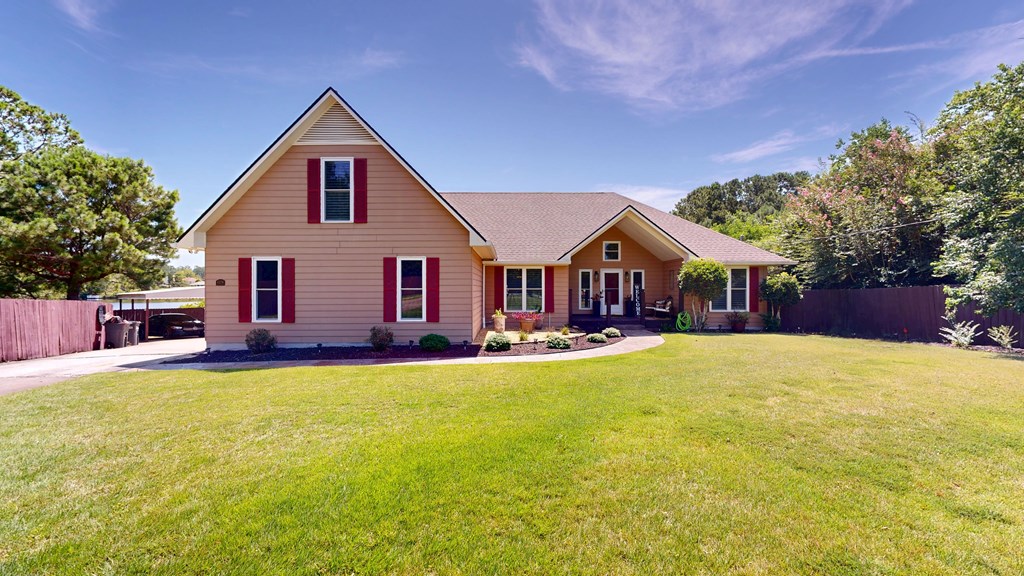 1278 Jones Road Cataula, GA 31804 - Photo 78 of 94 a view of a house with swimming pool and a yard