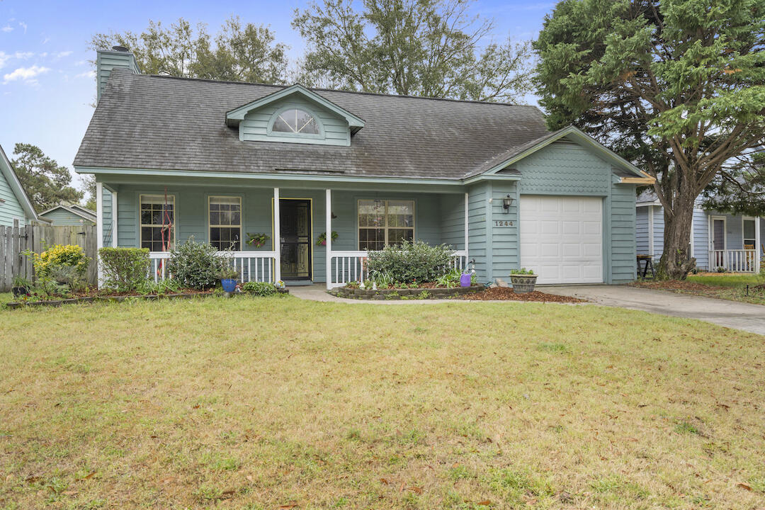 1244 Llewellyn Road Mount Pleasant, SC 29464 - Photo 1 of 20 SDH03323