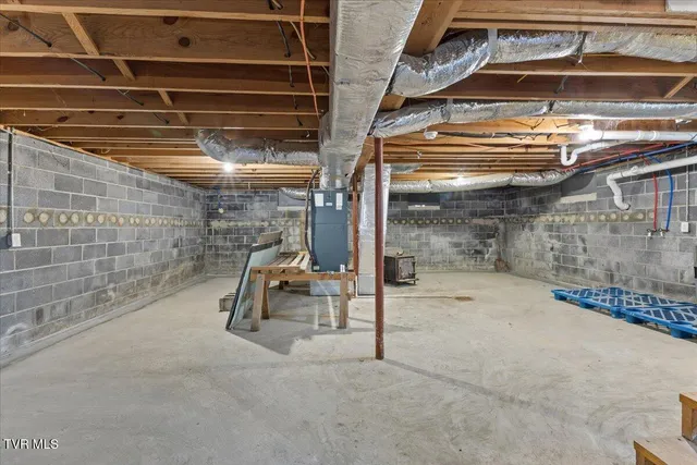 $329,000 | 1122 Highway 107, Jonesborough, TN 37659