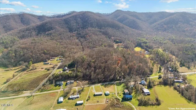 $329,000 | 1122 Highway 107, Jonesborough, TN 37659