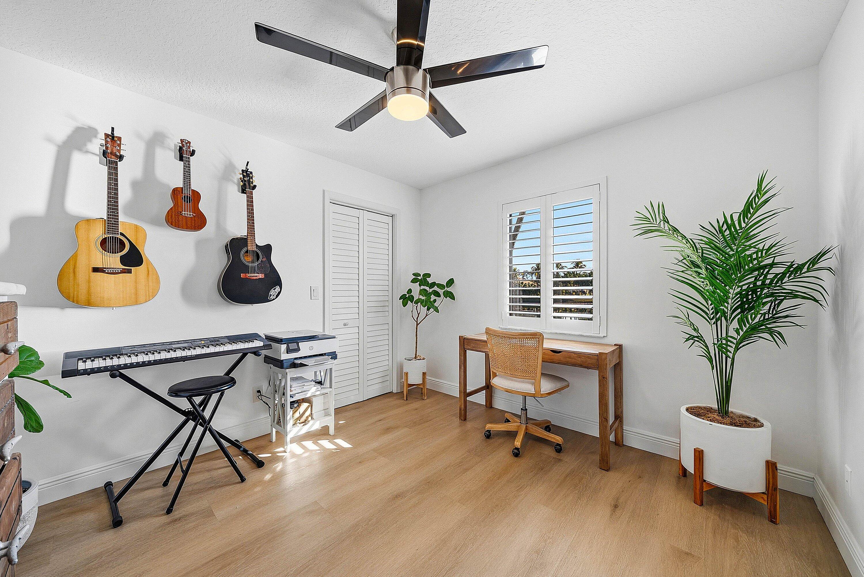 5657 Aspen Ridge Circle Delray Beach, FL 33484 - Photo 30 of 64 032-5657AspenRidgeCircle-DelrayBeach-FL-