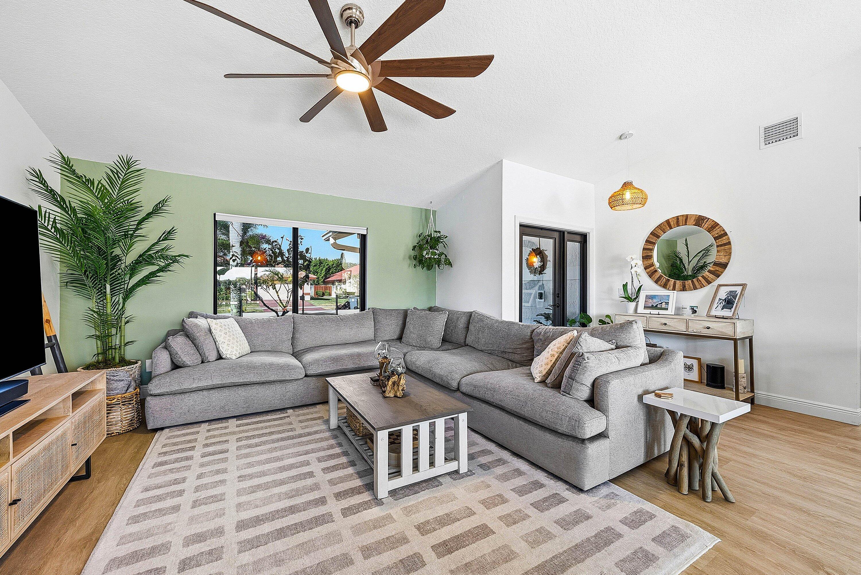 5657 Aspen Ridge Circle Delray Beach, FL 33484 - Photo 8 of 64 007-5657AspenRidgeCircle-DelrayBeach-FL-