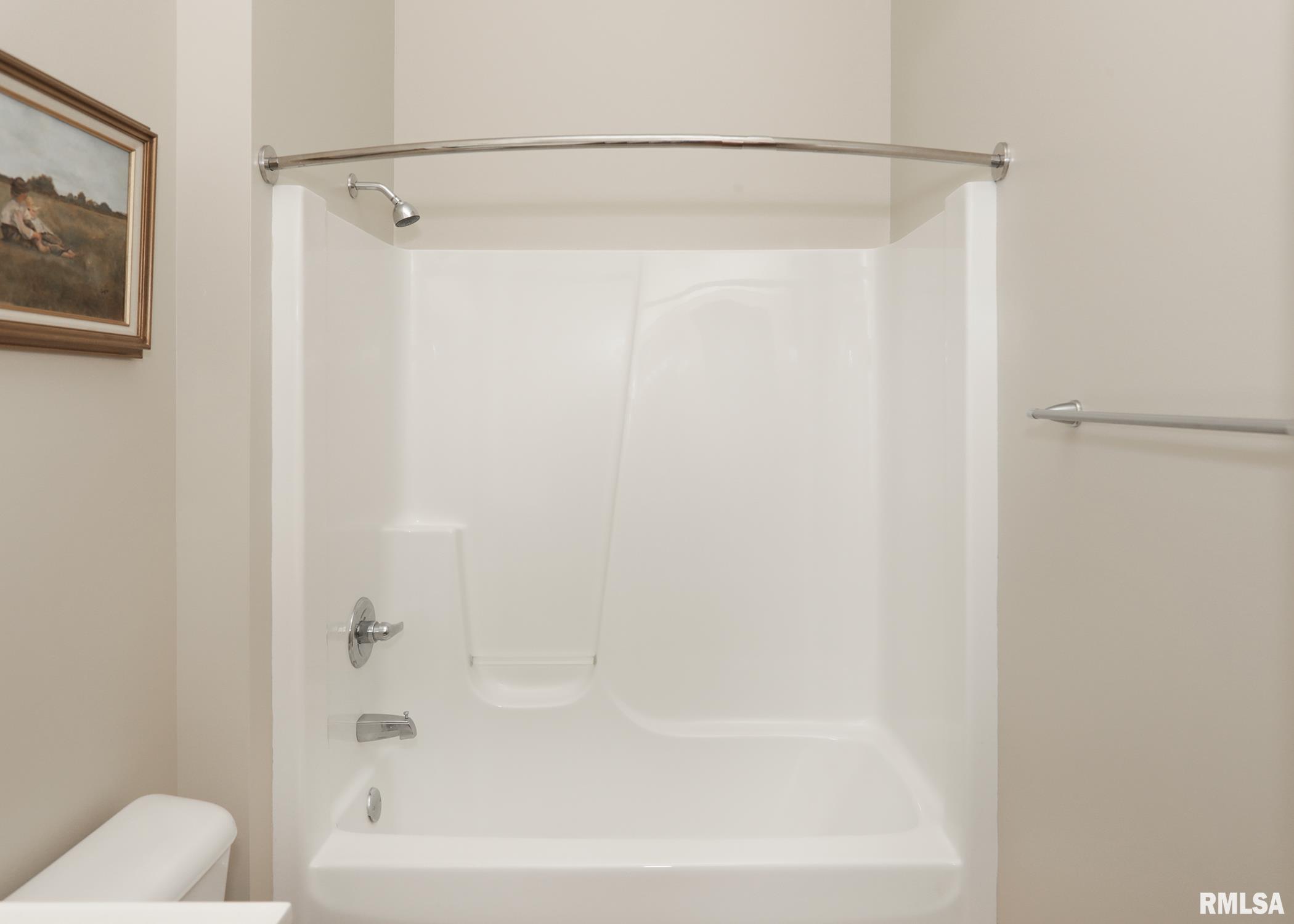 1356 33rd Ave Circle Silvis, IL 61282 - Photo 29 of 35