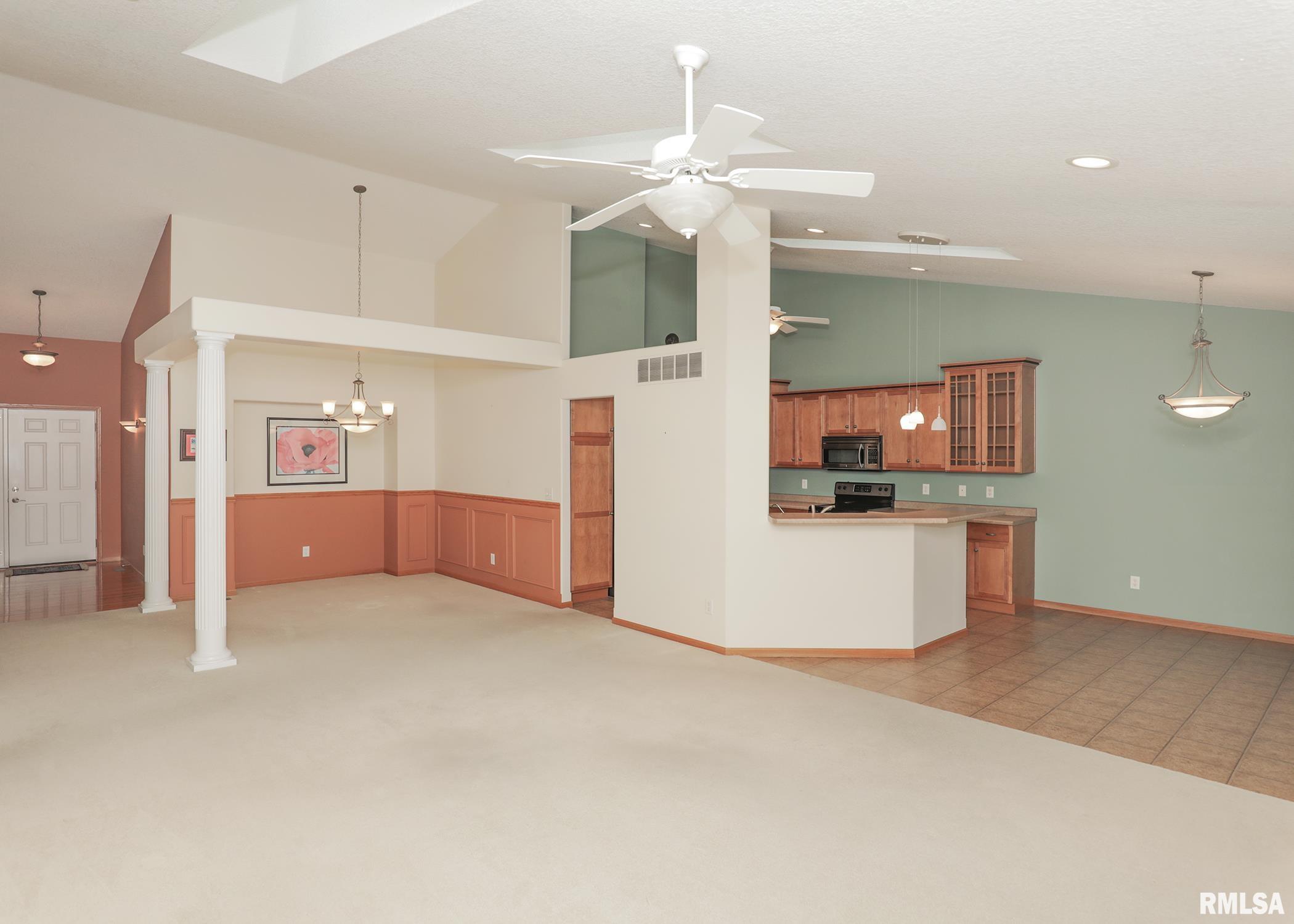 1356 33rd Ave Circle Silvis, IL 61282 - Photo 7 of 35