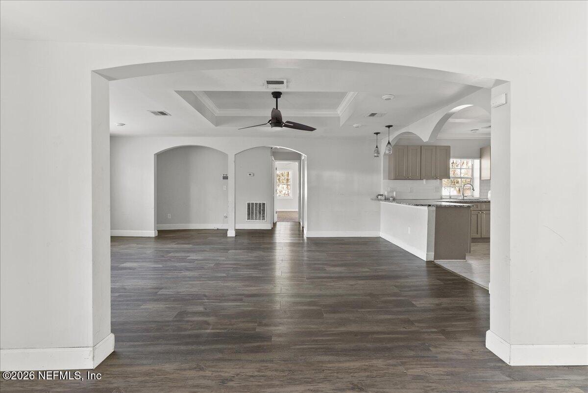 10565 Bessent Road North Jacksonville, FL 32218 - Photo 3 of 27 a view interior of the house