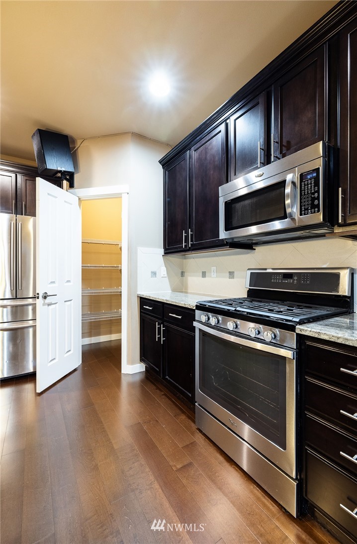 22519 35th Drive Southeast Bothell, WA 98021 - Photo 12 of 38 Gallery Image 12