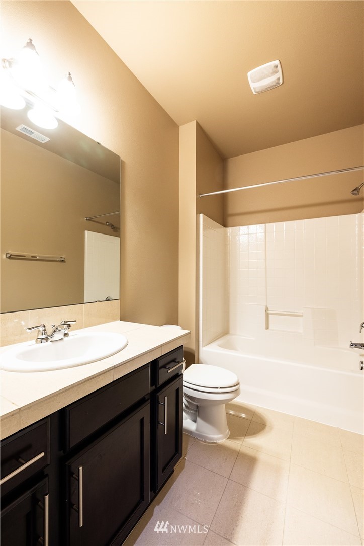 22519 35th Drive Southeast Bothell, WA 98021 - Photo 16 of 38 Gallery Image 16