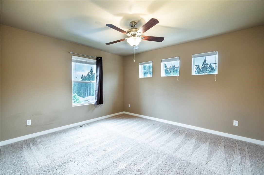 22519 35th Drive Southeast Bothell, WA 98021 - Photo 19 of 38 Gallery Image 19