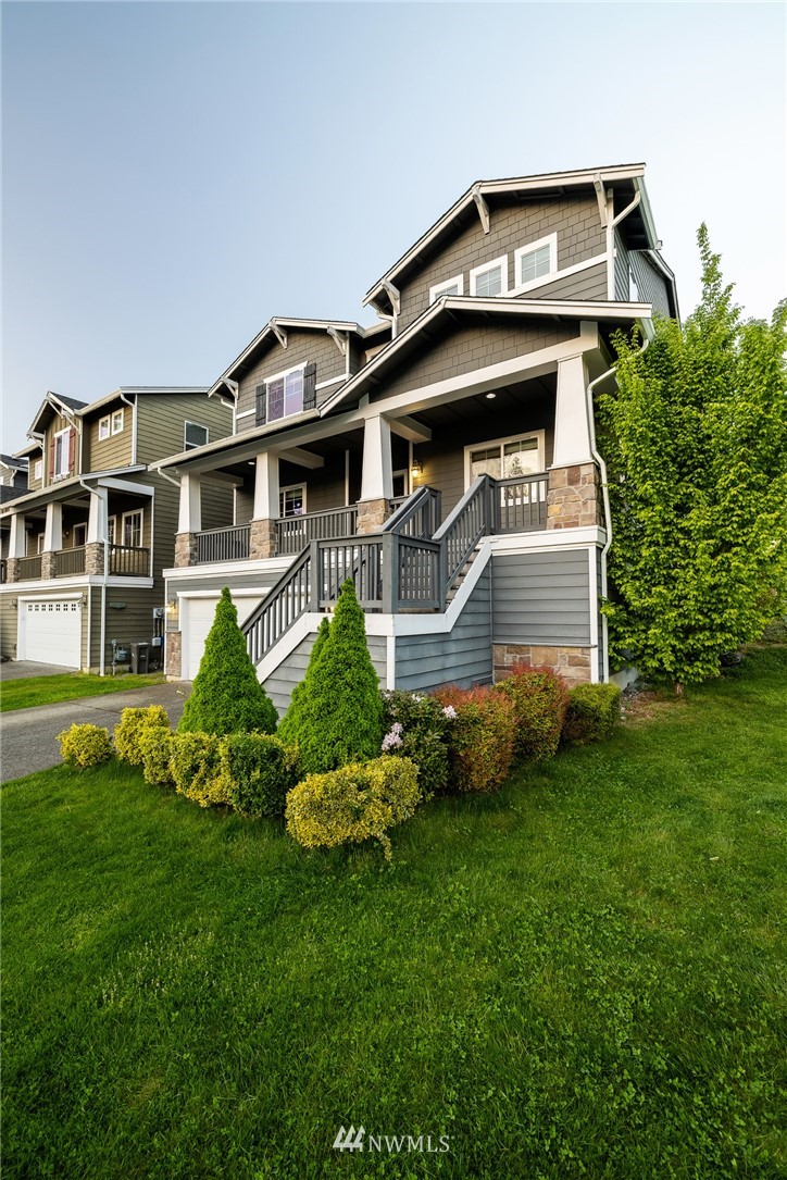 22519 35th Drive Southeast Bothell, WA 98021 - Photo 3 of 38 Gallery Image 3